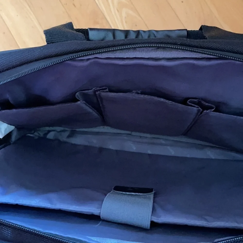 Samsonite Laptop Crossbody Bag